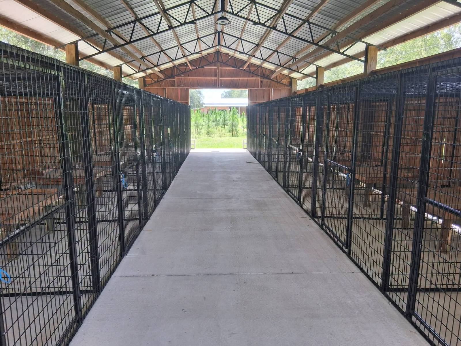14-Bay Custom Kennel — Bird Dog Plantation