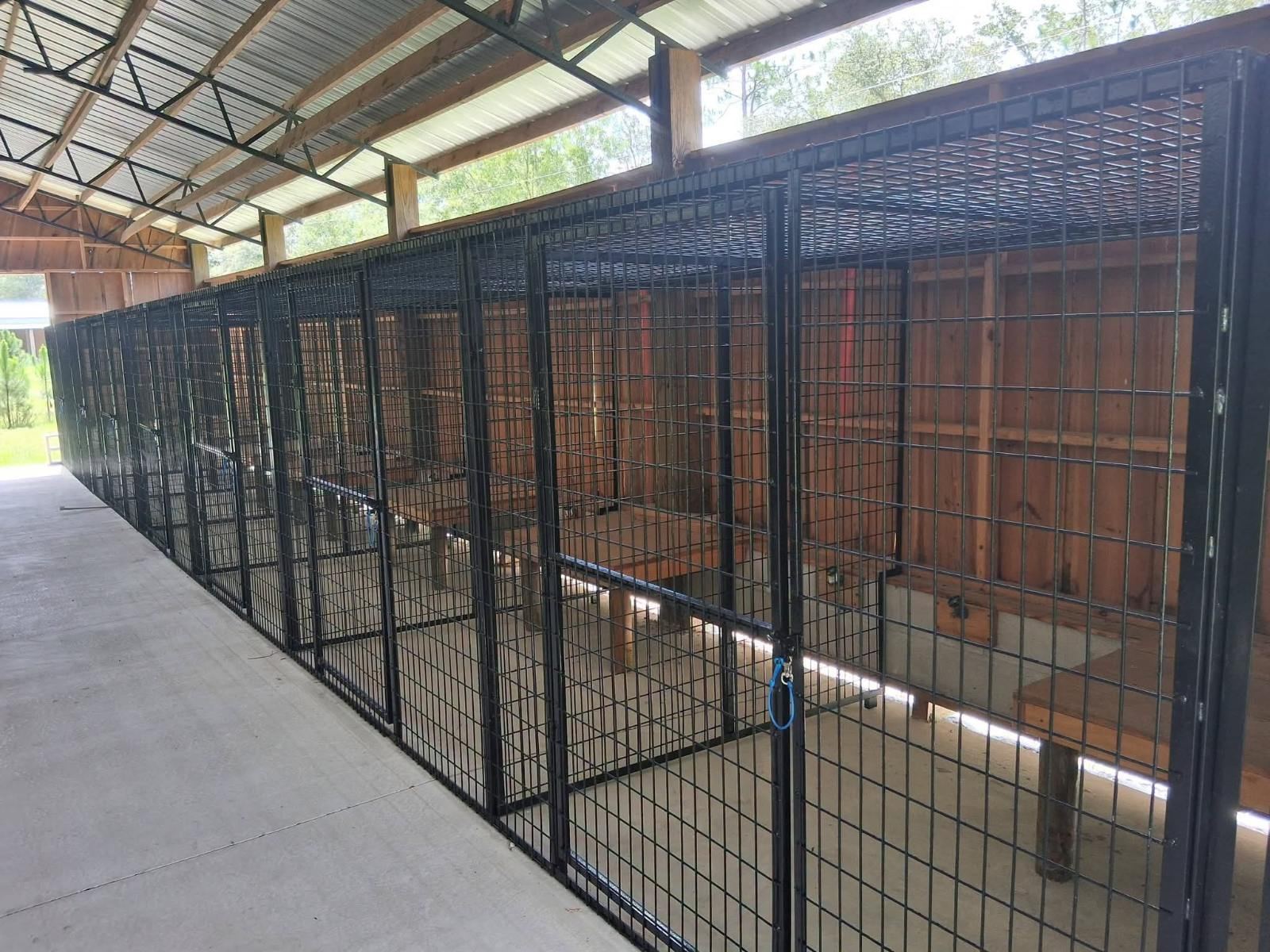 14-Bay Custom Kennel — Runs