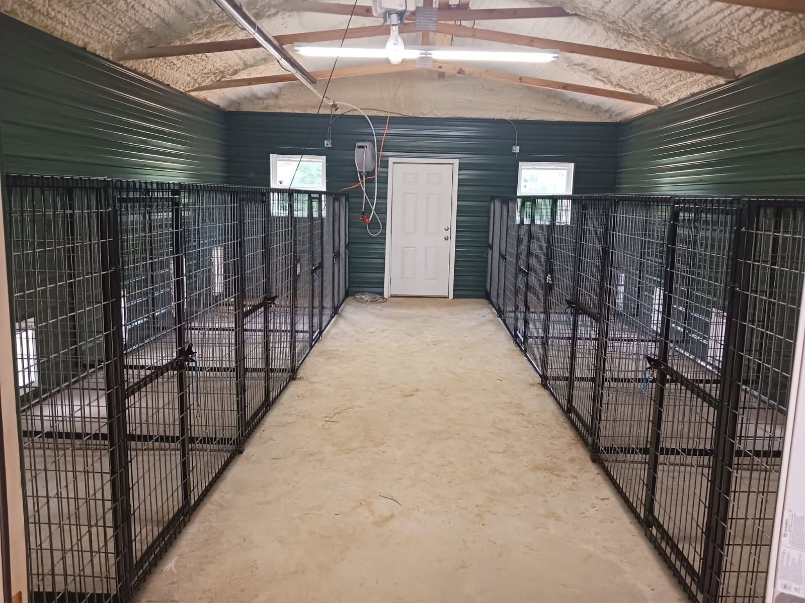 24-Bay Custom Facility — Kennel Work