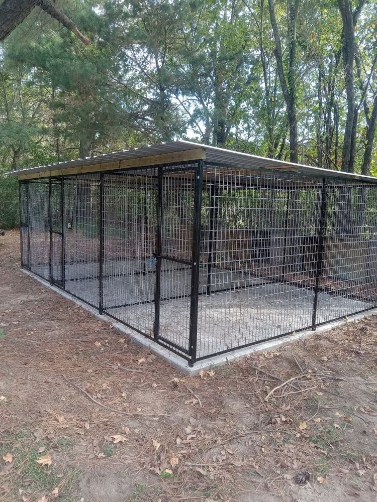 Tall walk-in enclosure